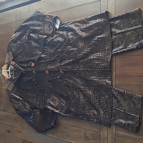 Sophia La Belle Pants - Sophia La Belle Vintage Faux Snakeskin Pant Suit Size M